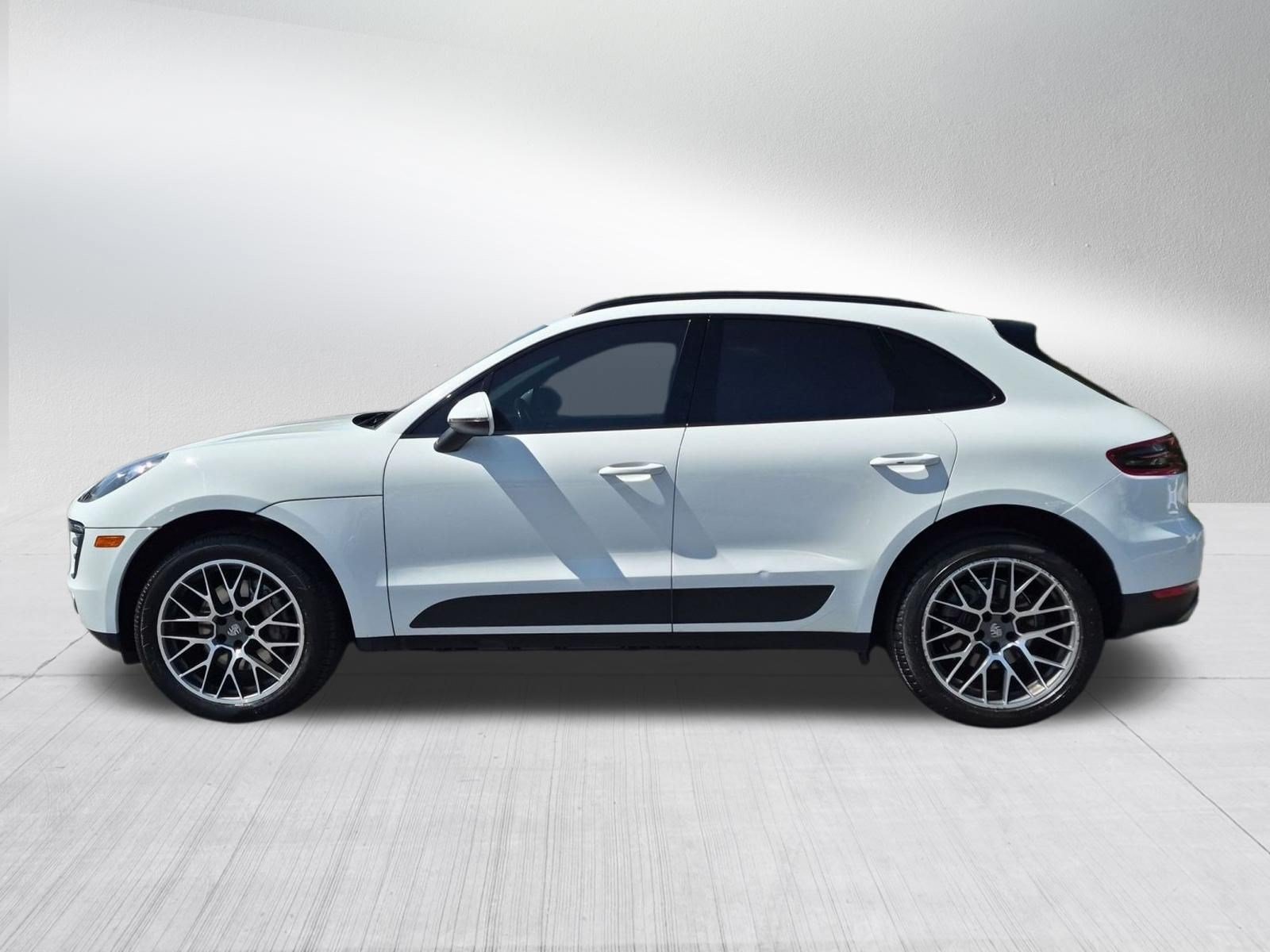 Used 2018 Porsche Macan S AWD/4WD image 3