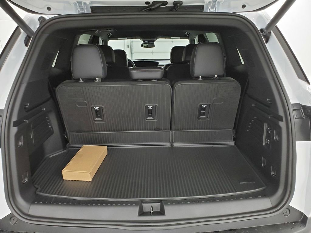 New 2025 Buick Enclave Preferred w/ Power Package image 22