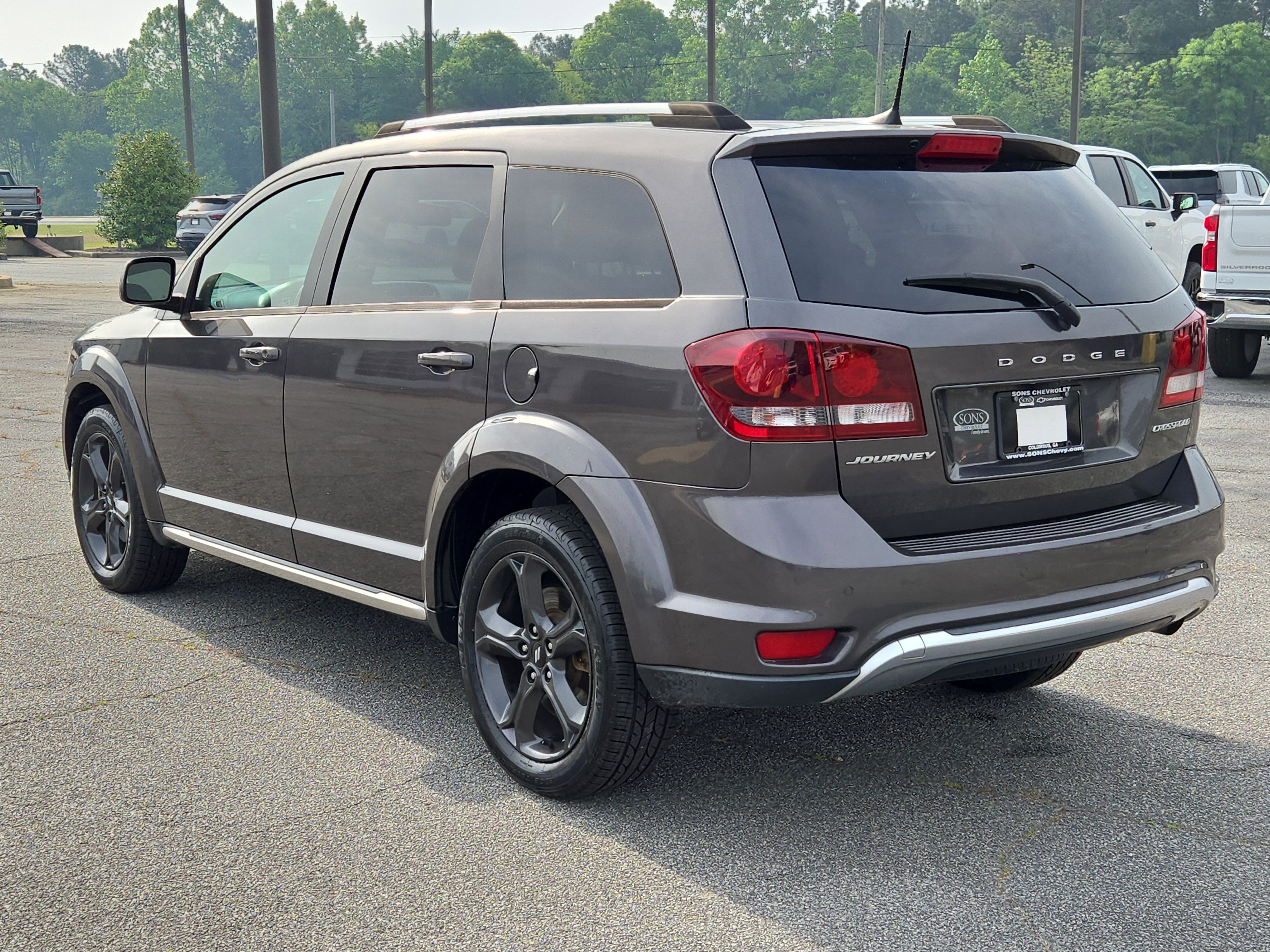 Used 2020 Dodge Journey Crossroad w/ Popular Equipment Group FWD image 11