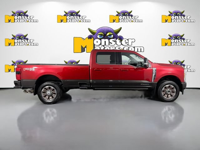 Used 2024 Ford F350 King Ranch w/ FX4 Off-Road Package AWD/4WD image 4