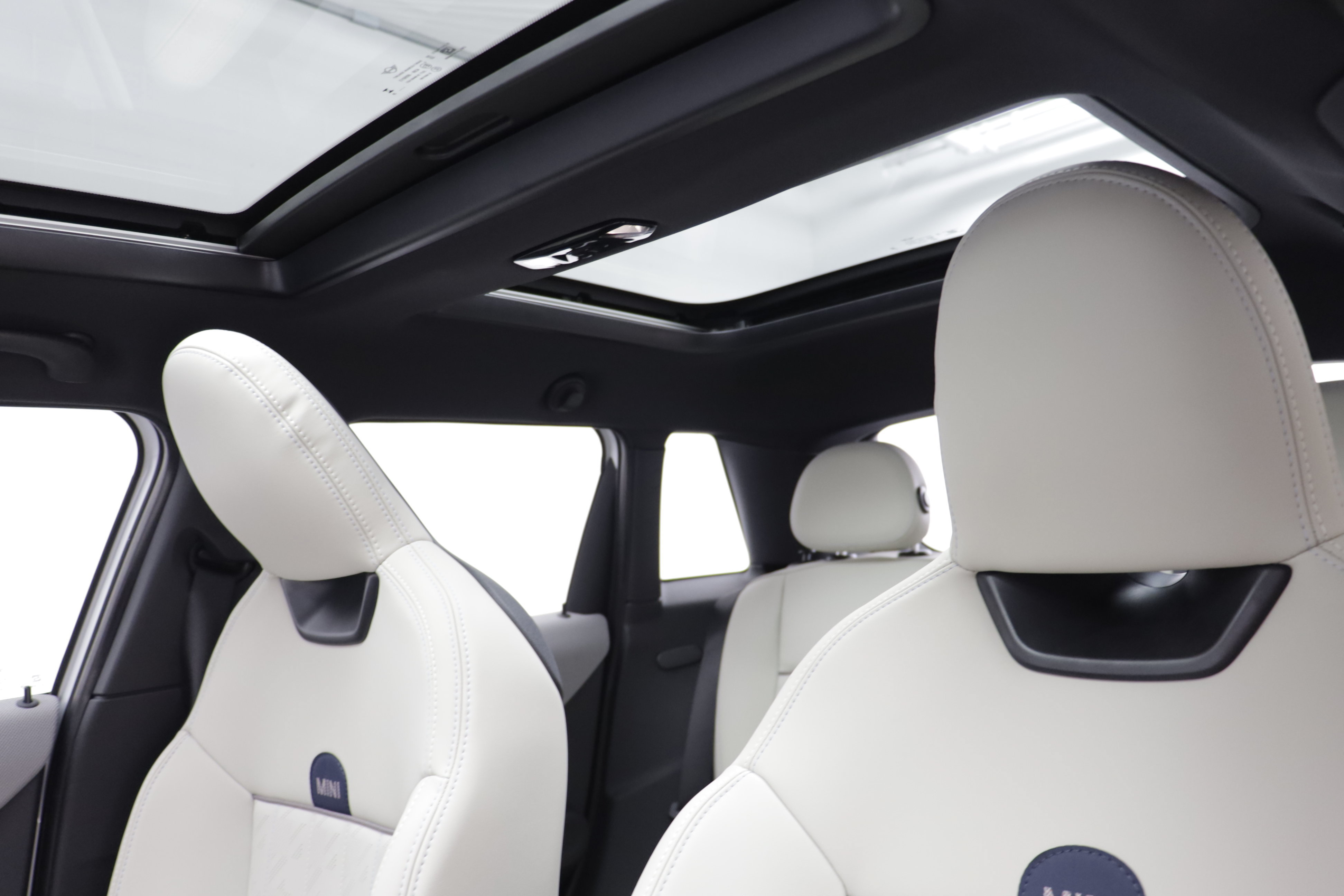 New 2026 MINI Cooper S FWD image 12
