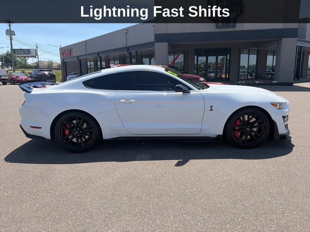 Used 2022 Ford Mustang Shelby GT500 w/ Technology Package RWD image 7