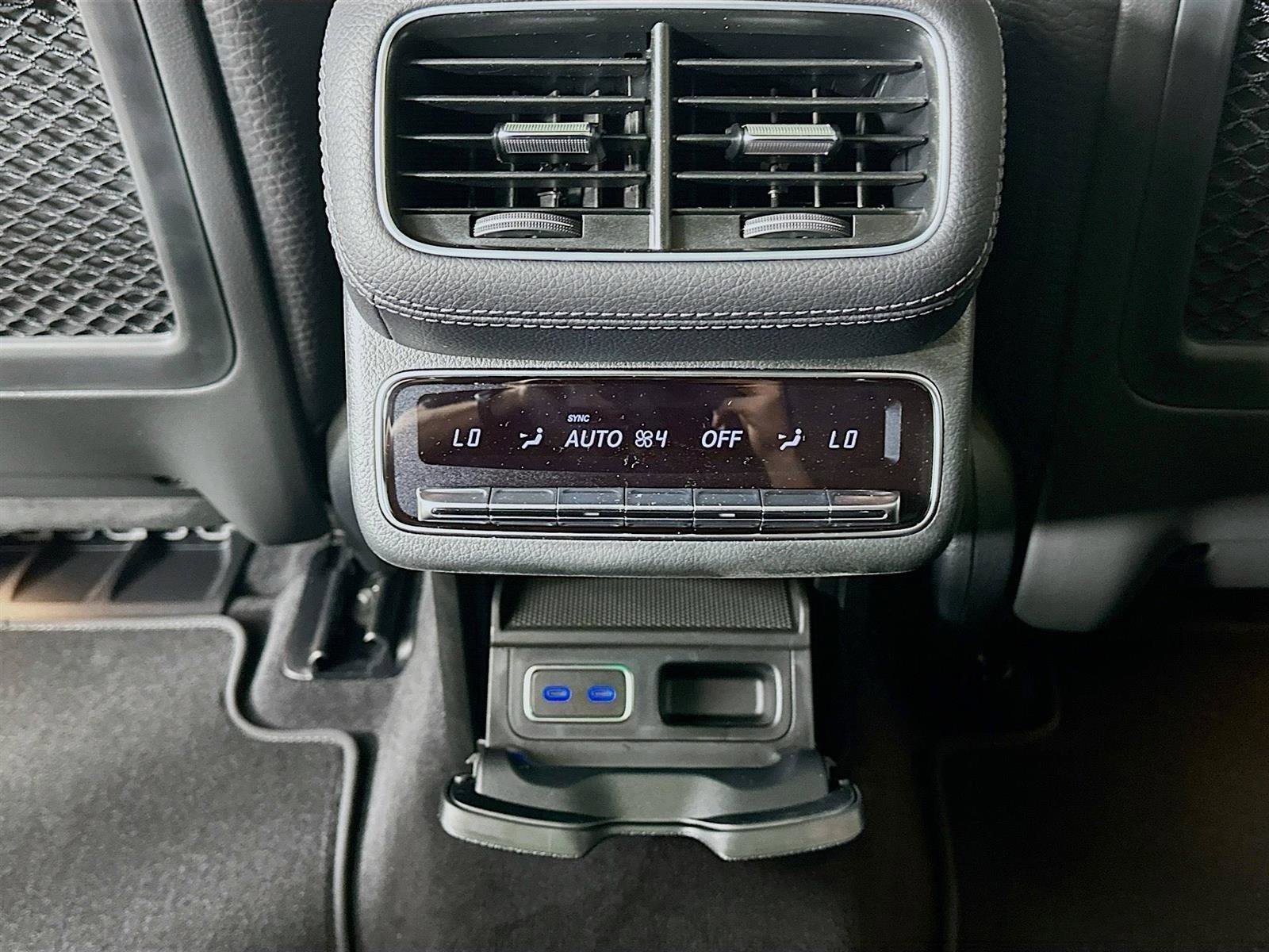 Used 2026 Mercedes-Benz GLS 580 4MATIC image 34