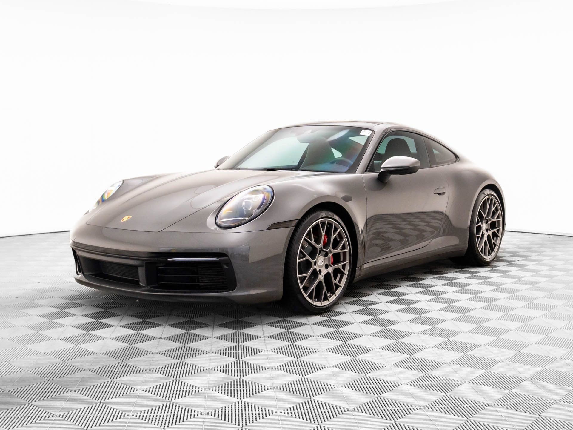 Used 2021 Porsche 911 Carrera image 1