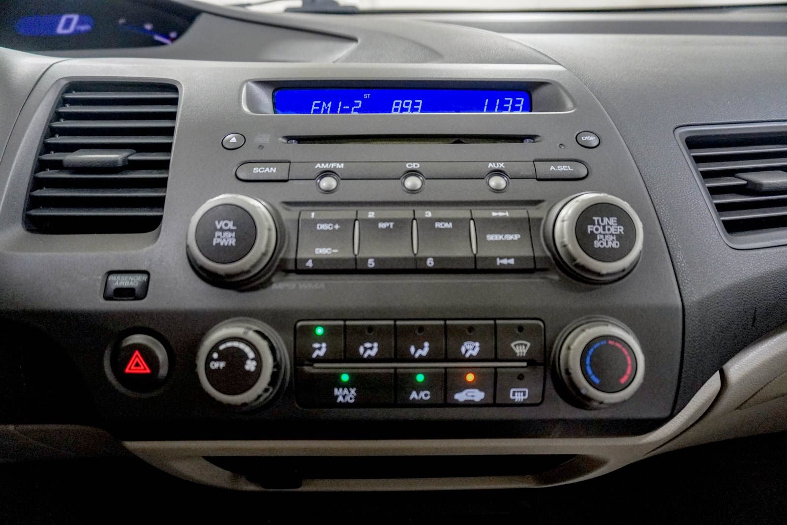 Used 2010 Honda Civic LX image 25