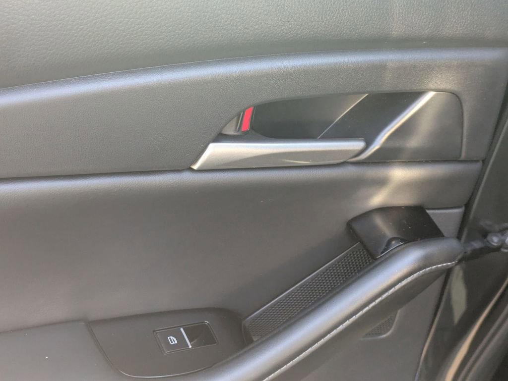 Used 2024 MAZDA CX-30 AWD 2.5 S w/ Select Sport Pkg image 22