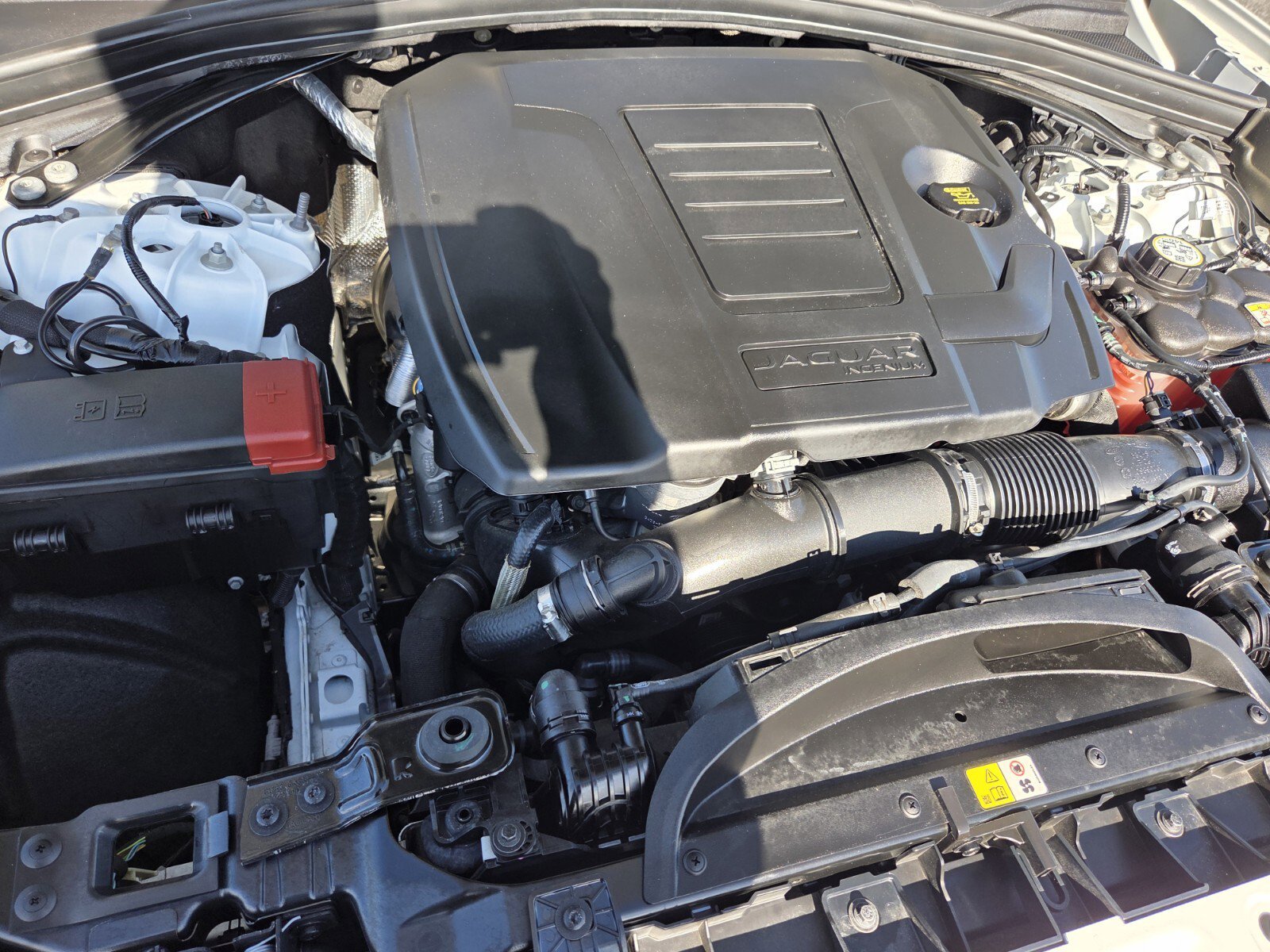 Used 2026 Jaguar F-PACE R-Dynamic S image 17