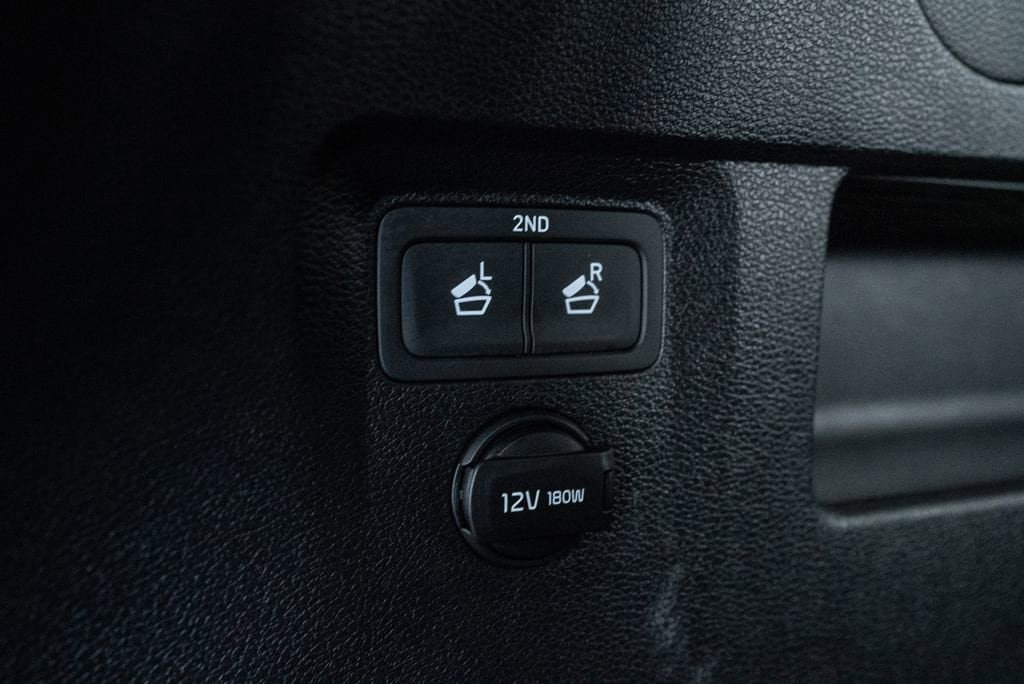 Used 2025 Kia Telluride S AWD/4WD image 44