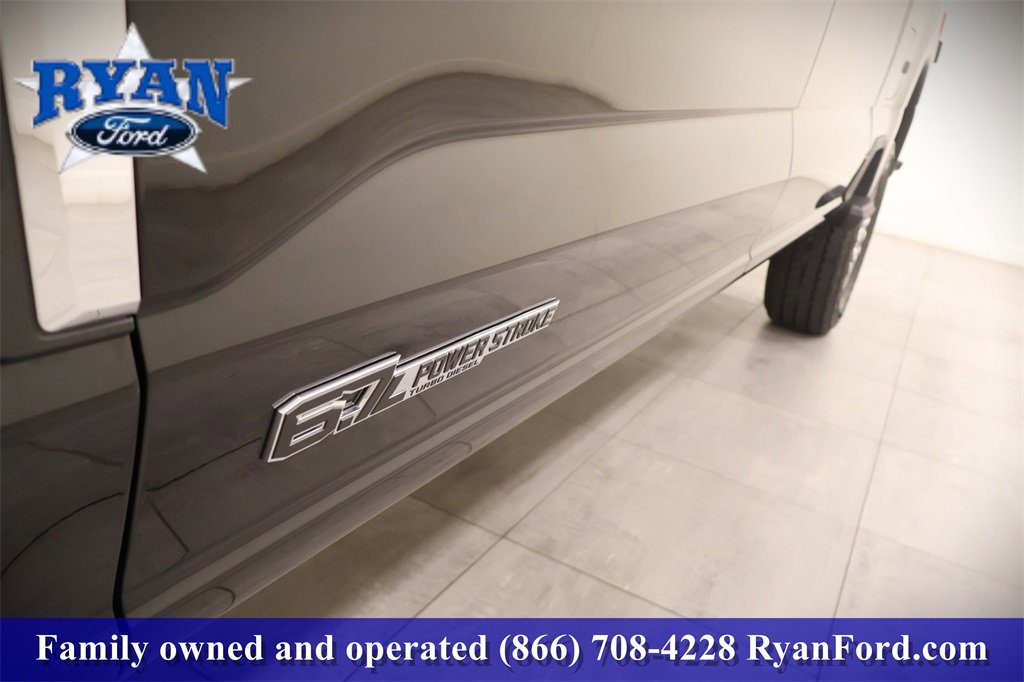 New 2026 Ford F250 Lariat w/ FX4 Off-Road Package image 38