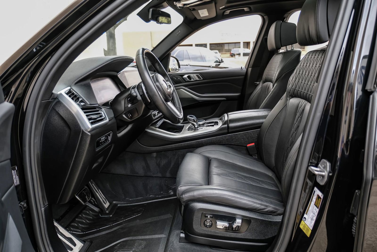 Used 2023 BMW X5 sDrive40i w/ Executive Package image 31