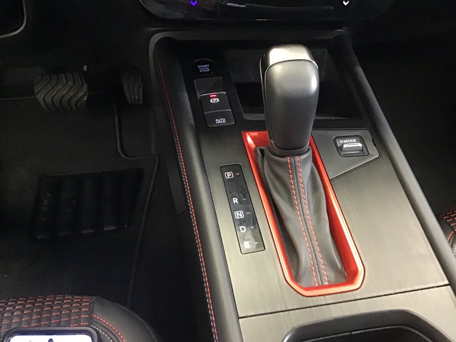 Used 2025 Nissan Kicks SR image 22