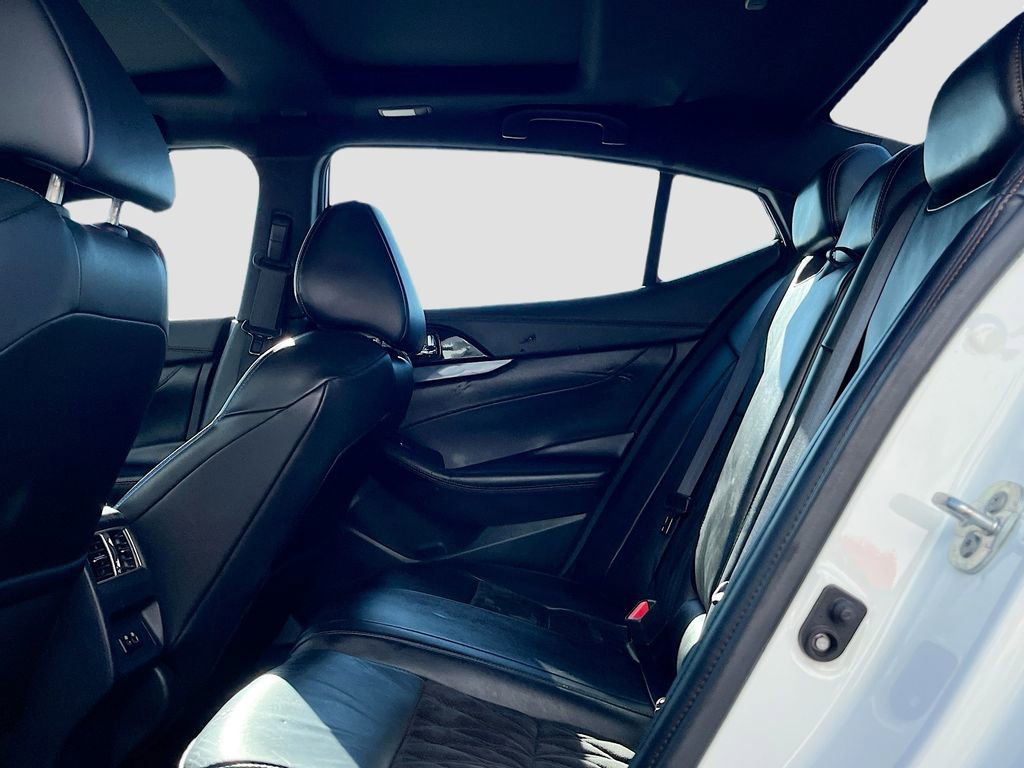 Used 2022 Nissan Maxima SR w/ Sport Mat Group image 25