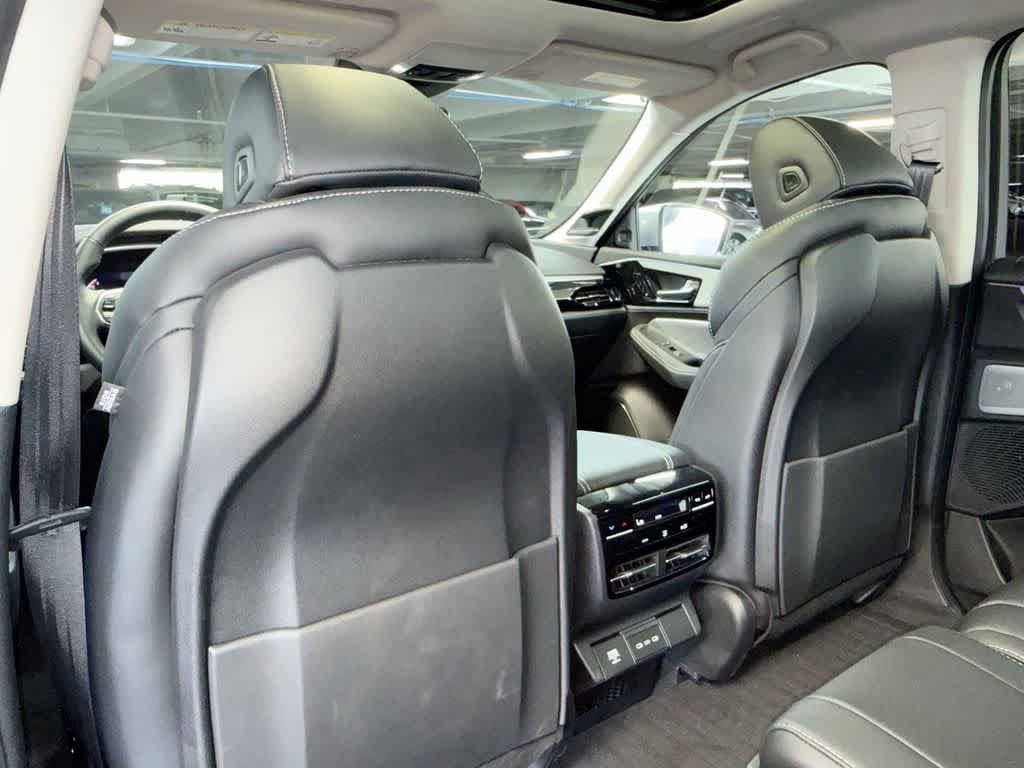 Used 2026 Acura MDX w/ Technology Package FWD image 23