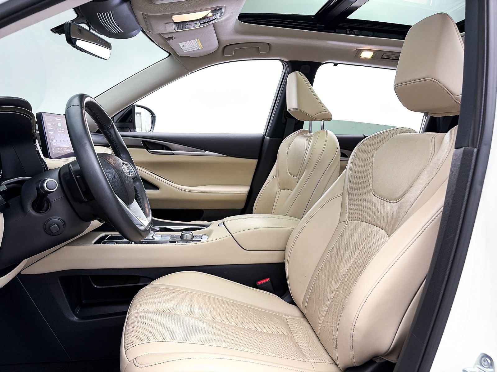 Used 2023 INFINITI QX60 Luxe w/ Cargo Package image 18