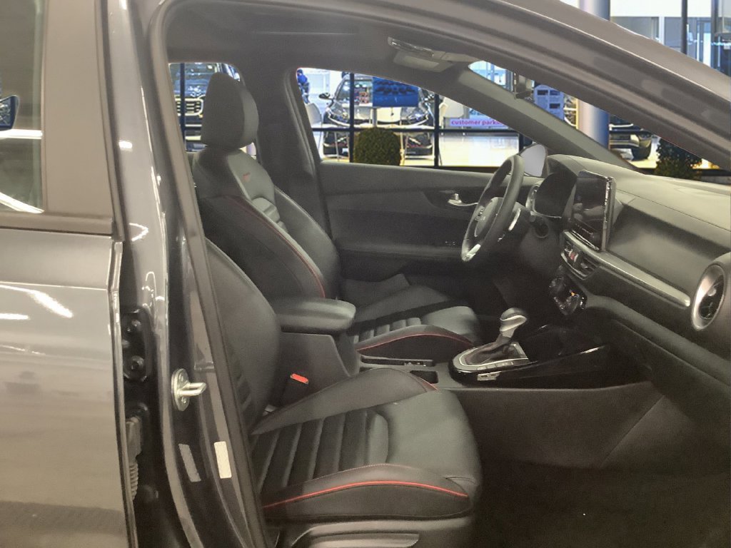 Certified 2023 Kia Forte GT w/ GT2 Package FWD image 15