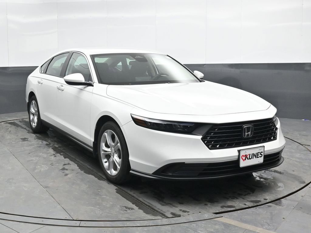 Used 2024 Honda Accord LX image 4