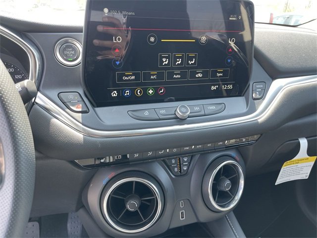 New 2025 Chevrolet Blazer LT w/ Convenience Package image 18
