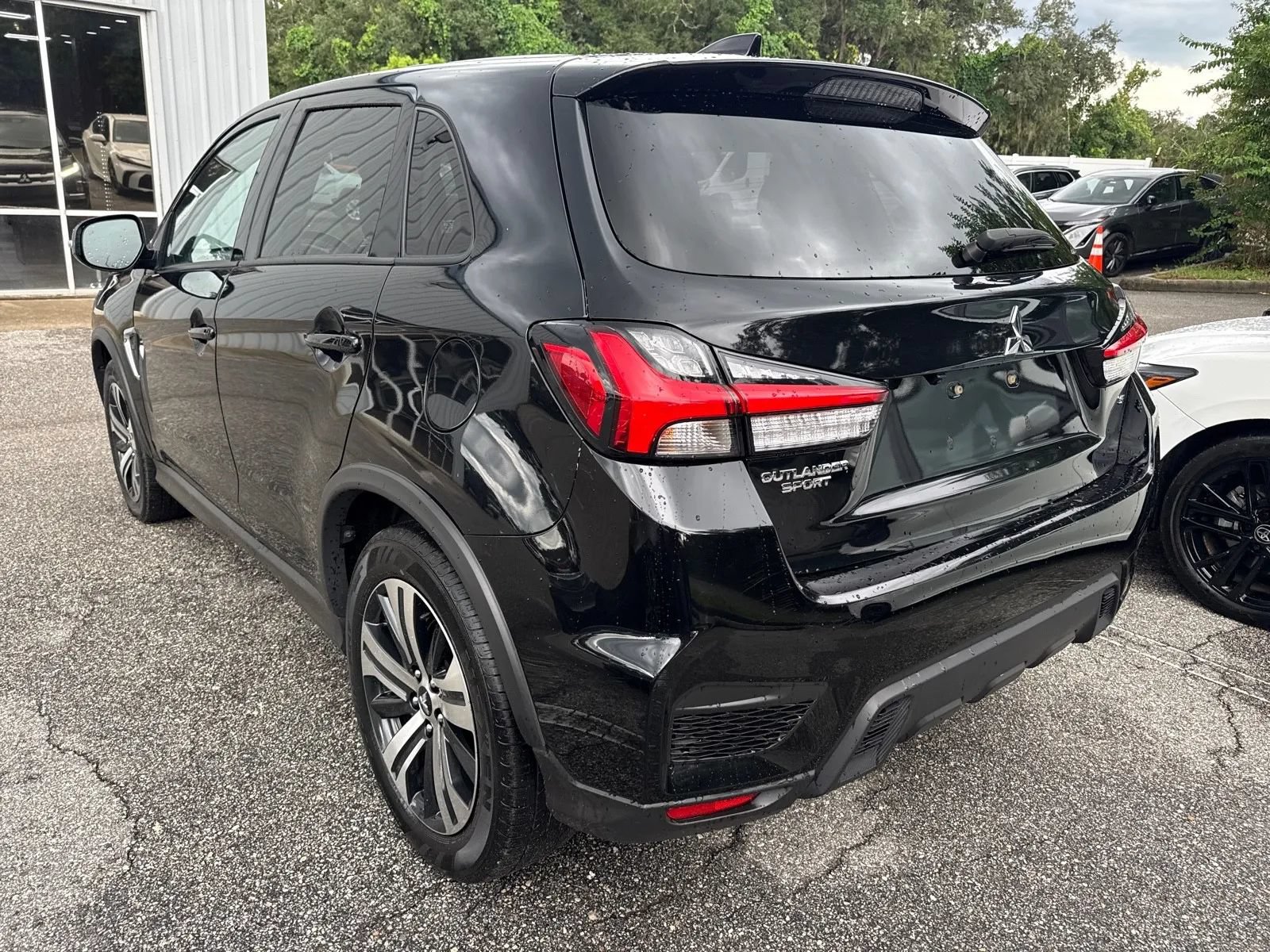 Used 2025 Mitsubishi Outlander Sport SE AWD/4WD image 11