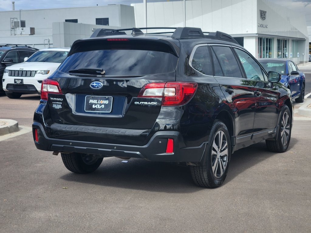 Used 2019 Subaru Outback 2.5i Limited AWD/4WD image 5