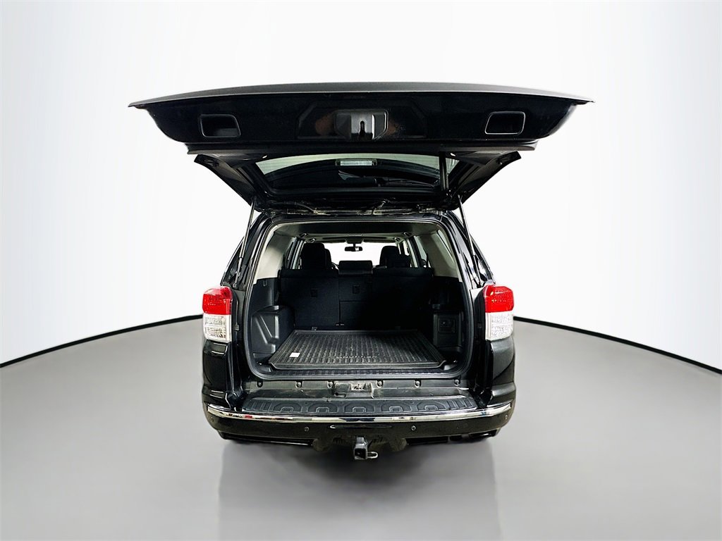 Used 2013 Toyota 4Runner SR5 image 32