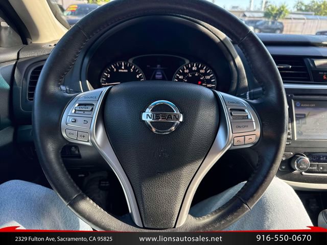 Used 2017 Nissan Altima 2.5 SV w/ Convenience Package FWD image 24