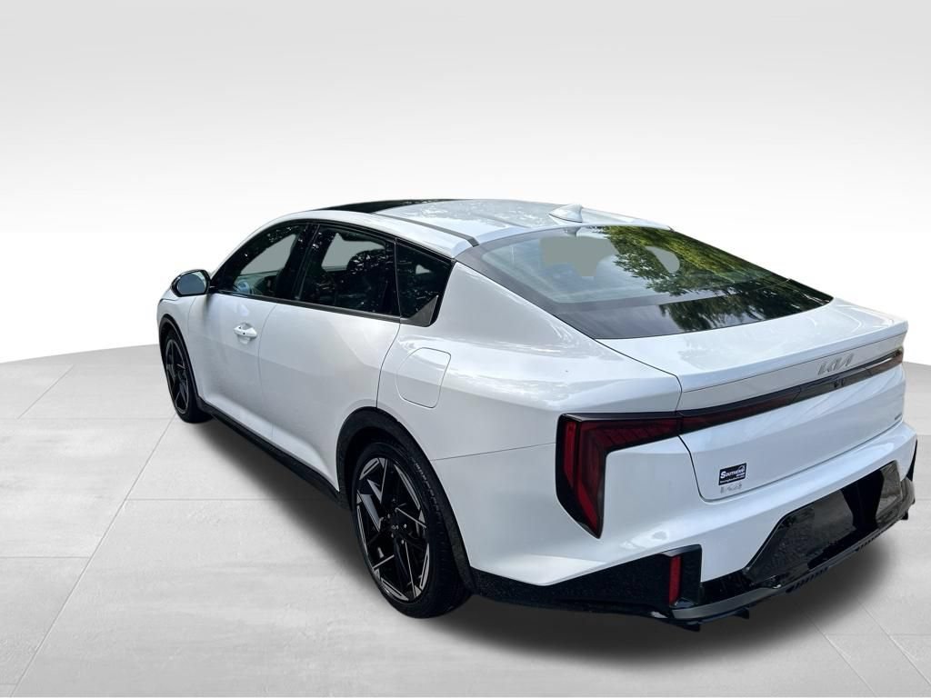 Used 2025 Kia K4 GT-Line w/ GT-Line Premium Package FWD image 3