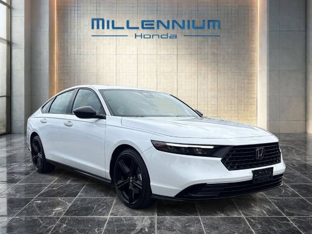 Used 2024 Honda Accord Sport image 7