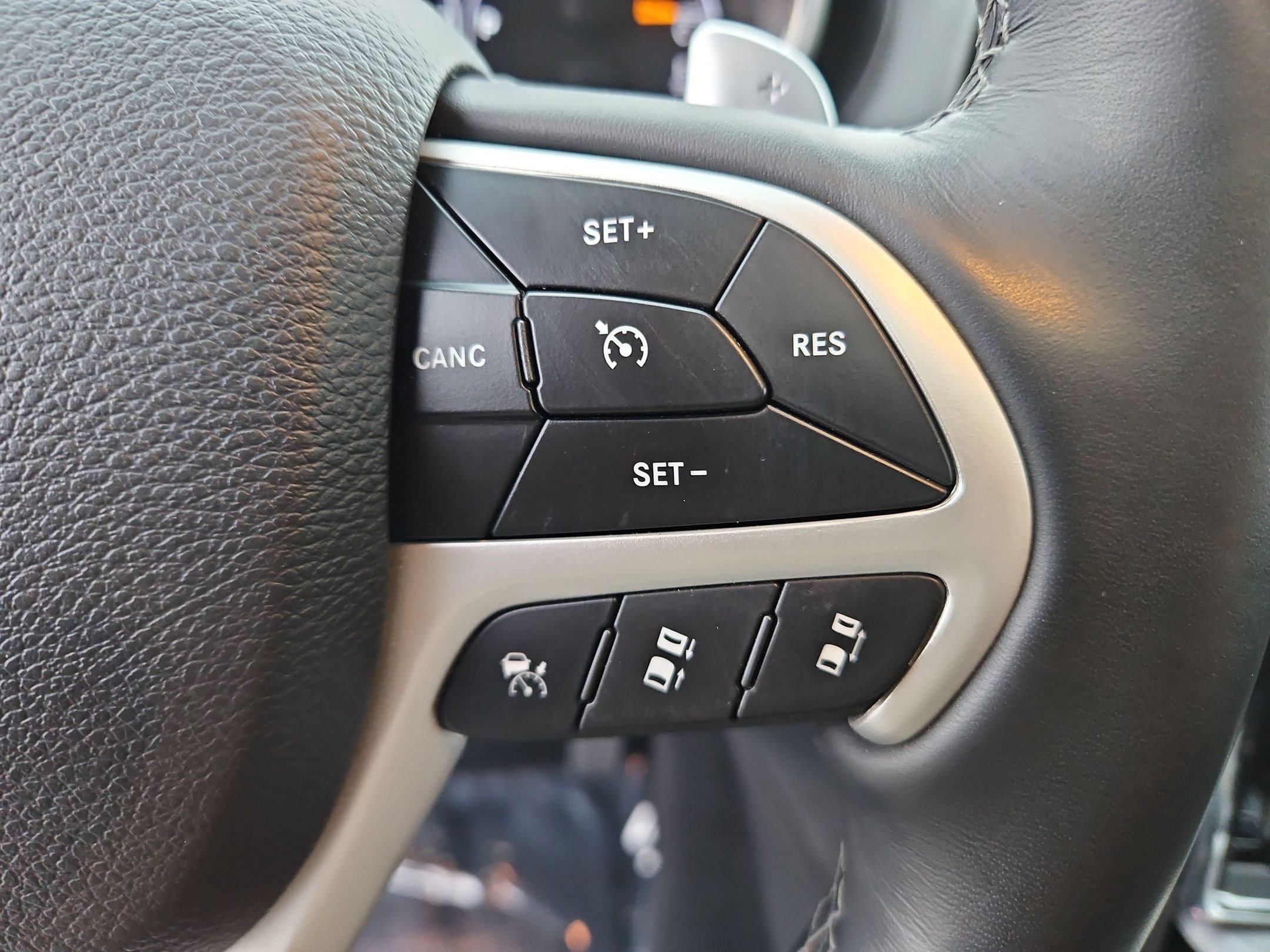 Used 2021 Jeep Grand Cherokee Summit image 21