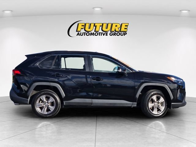 Used 2024 Toyota RAV4 XLE FWD image 4