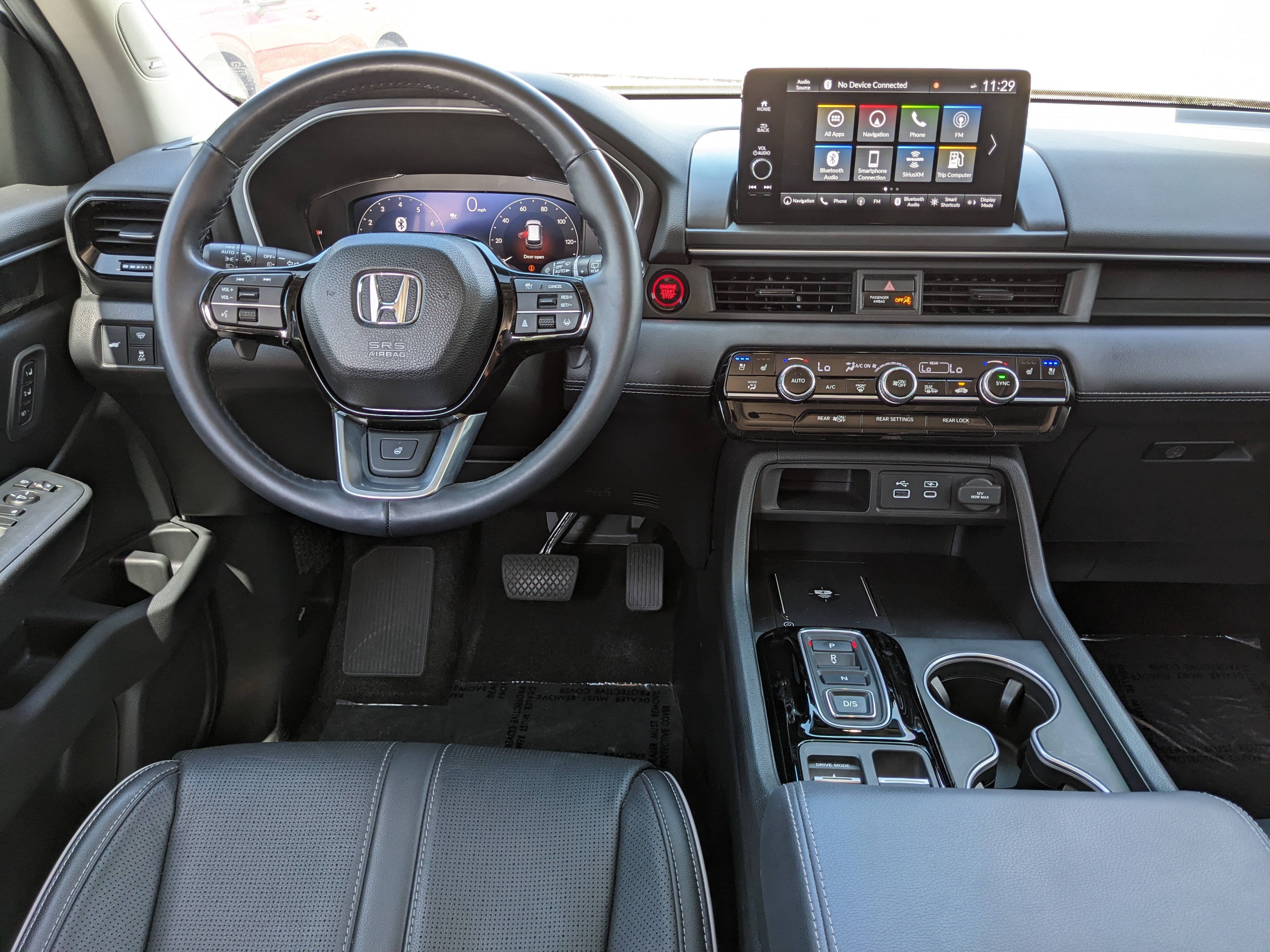 Used 2024 Honda Pilot Elite image 18