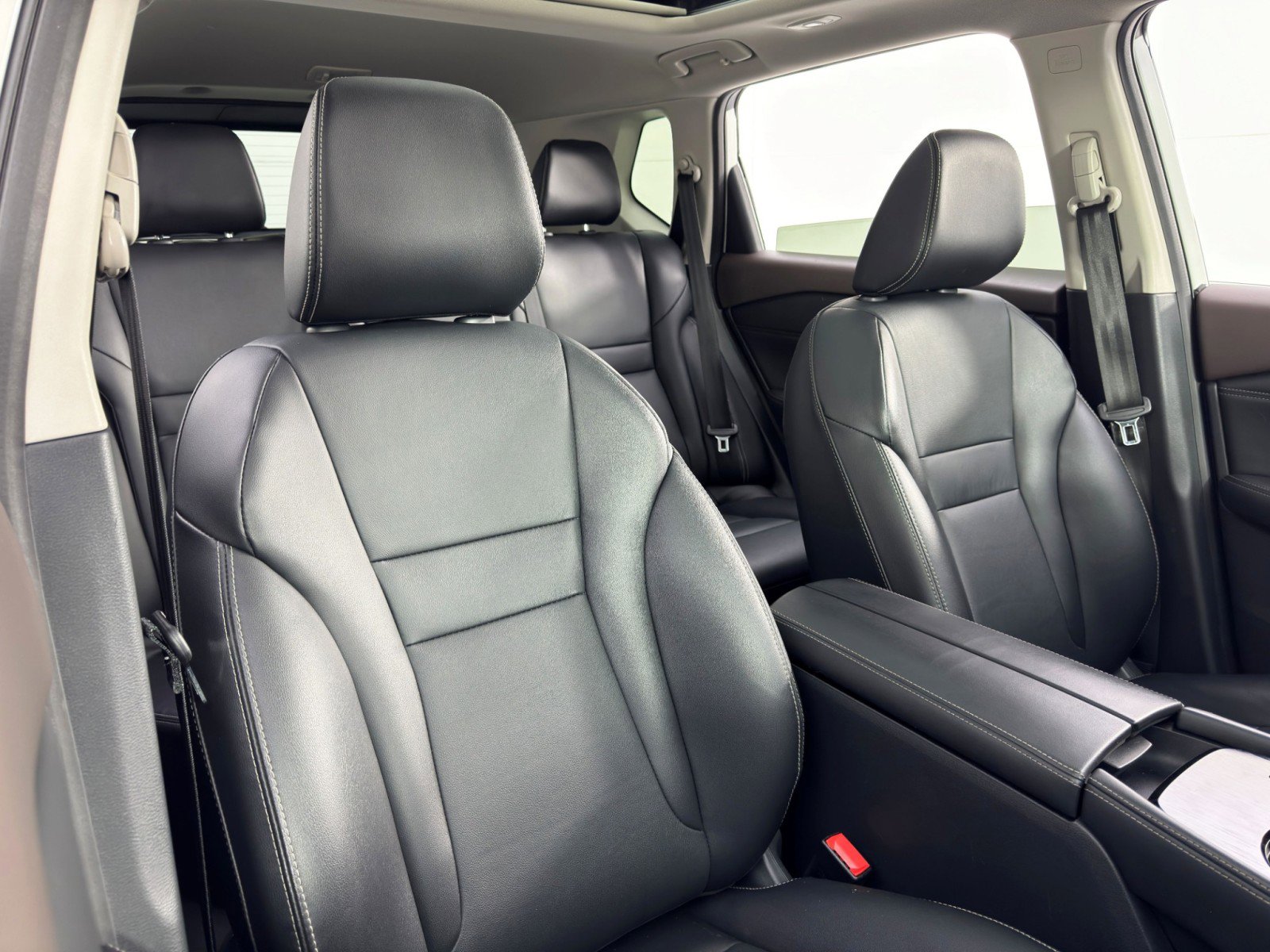 Used 2022 Nissan Rogue SL image 32