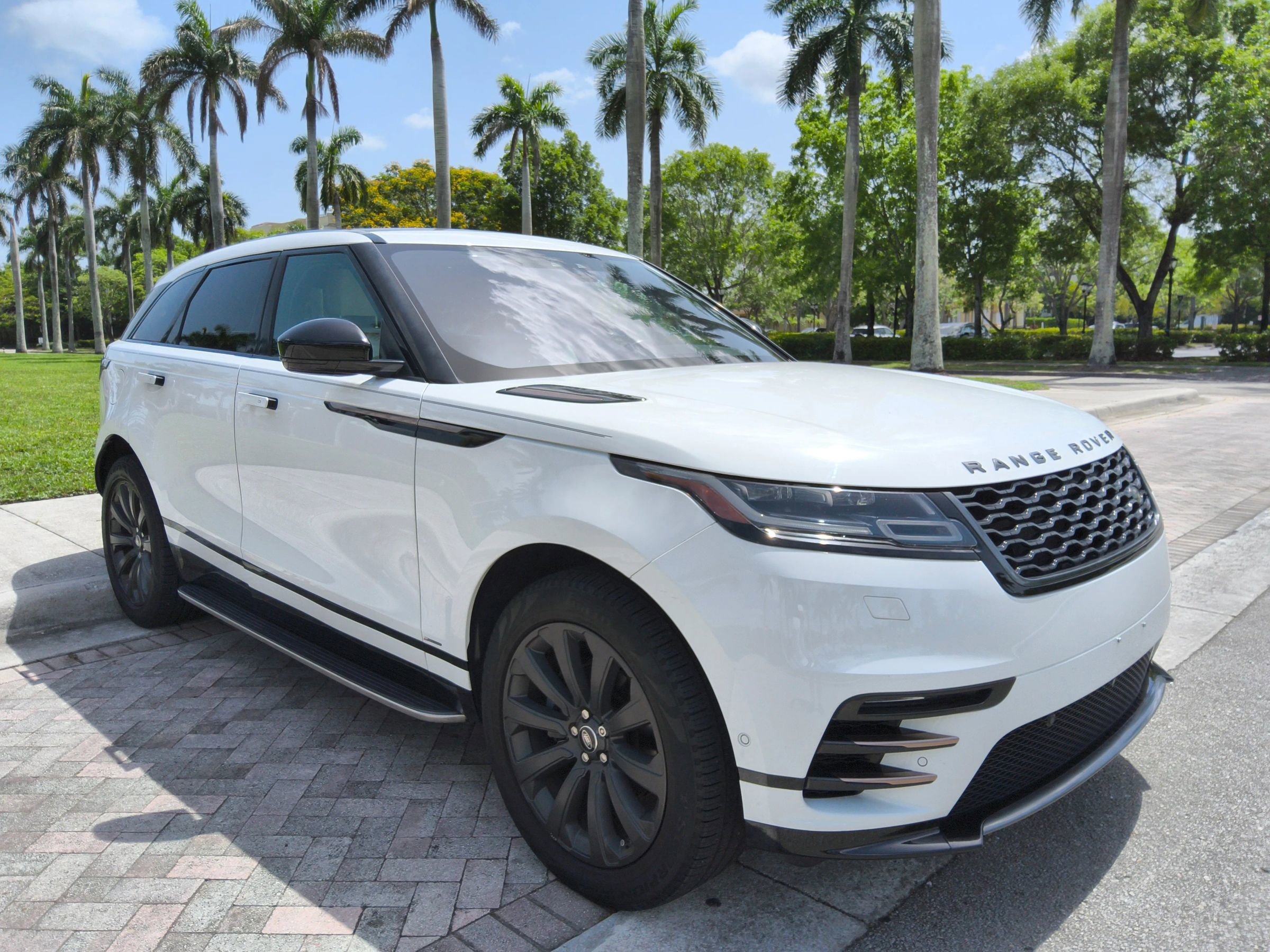 Used 2019 Land Rover Range Rover Velar R-Dynamic SE