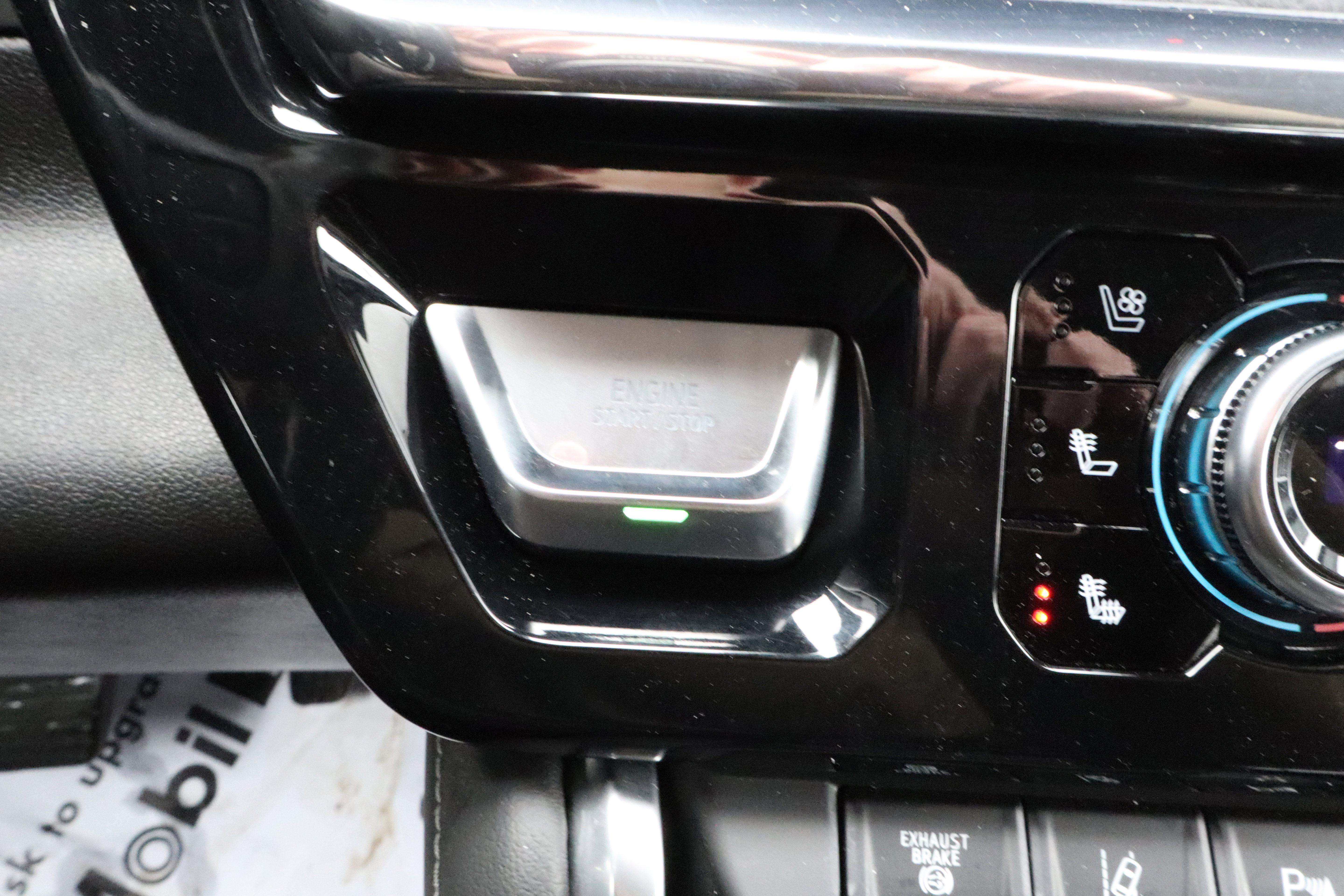 Certified 2024 GMC Sierra 2500 Denali w/ Denali Reserve Package image 21