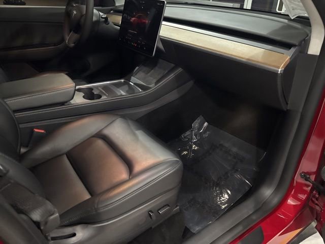 Used 2022 Tesla Model Y Performance image 33