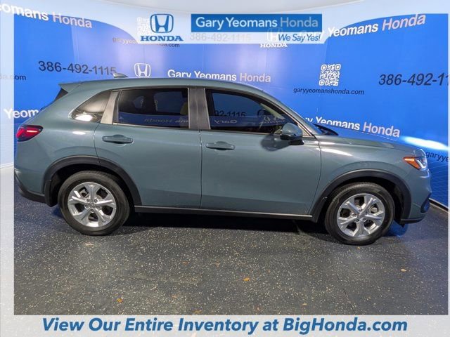 Certified 2025 Honda HR-V LX image 6