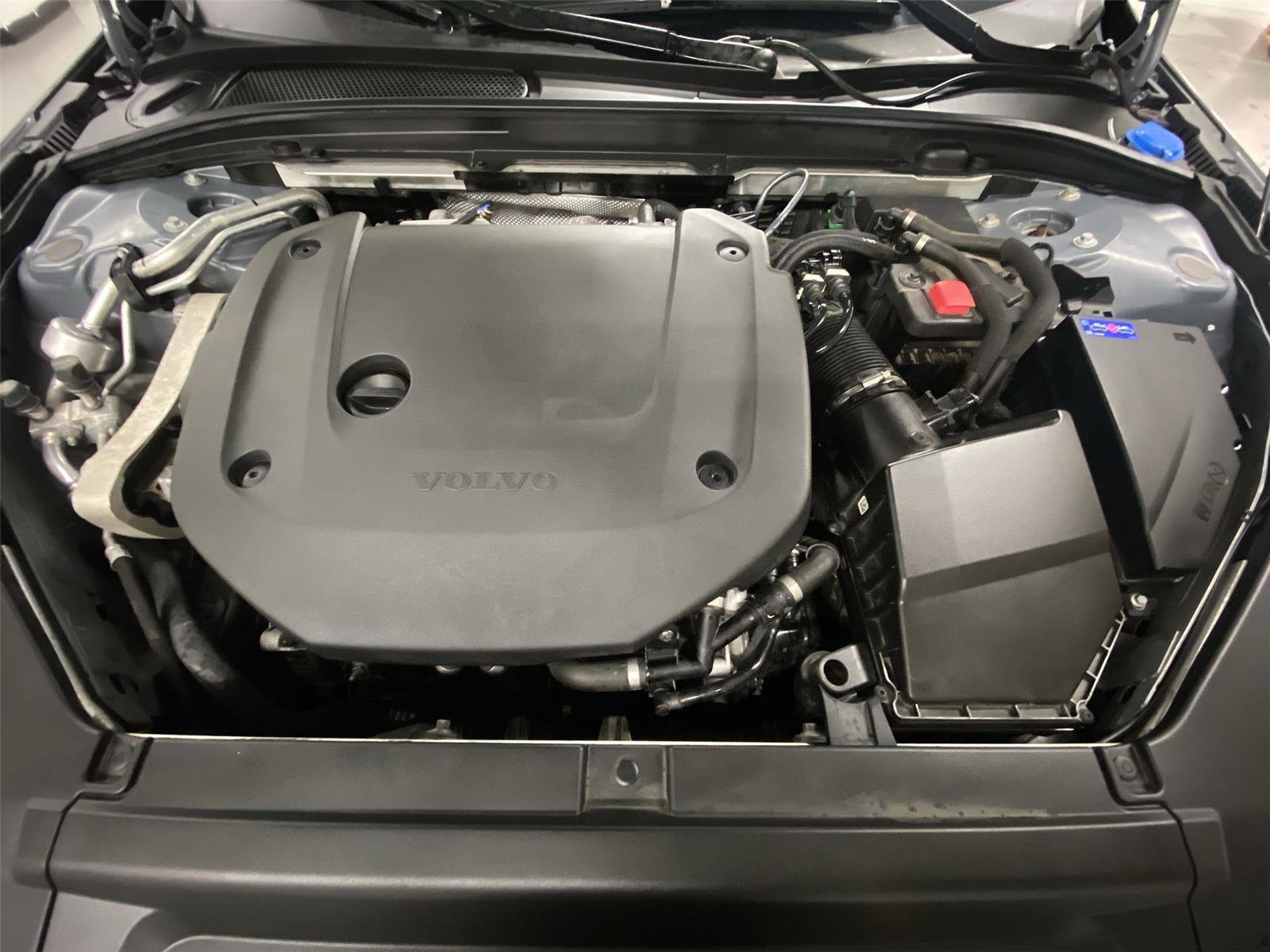 Used 2022 Volvo V90 B6 Cross Country w/ Advanced Package AWD/4WD image 22