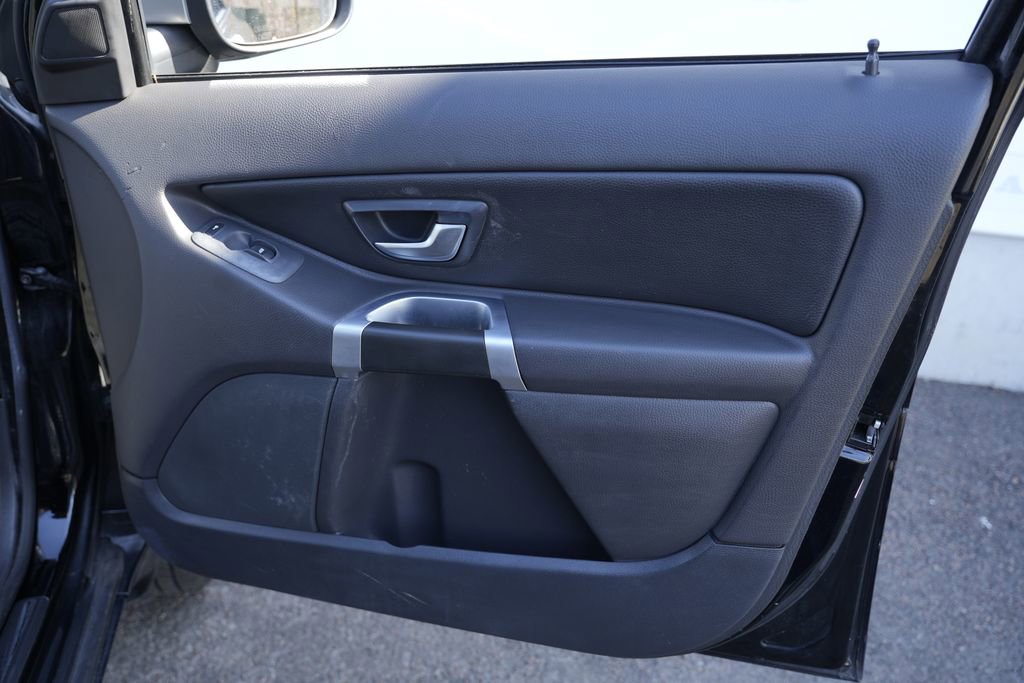 Used 2013 Volvo XC90 3.2 image 32