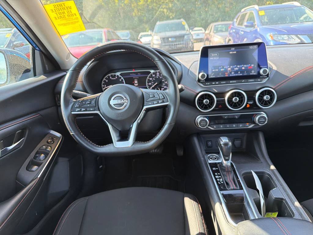 Used 2025 Nissan Sentra SR FWD image 12
