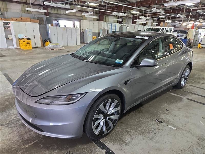 Used 2026 Tesla Model 3 RWD image 3