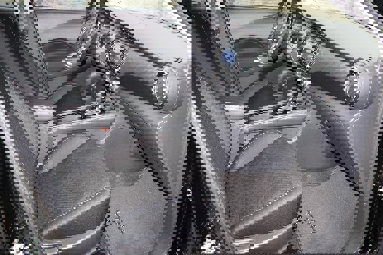 Used 2024 Nissan Kicks SV image 16