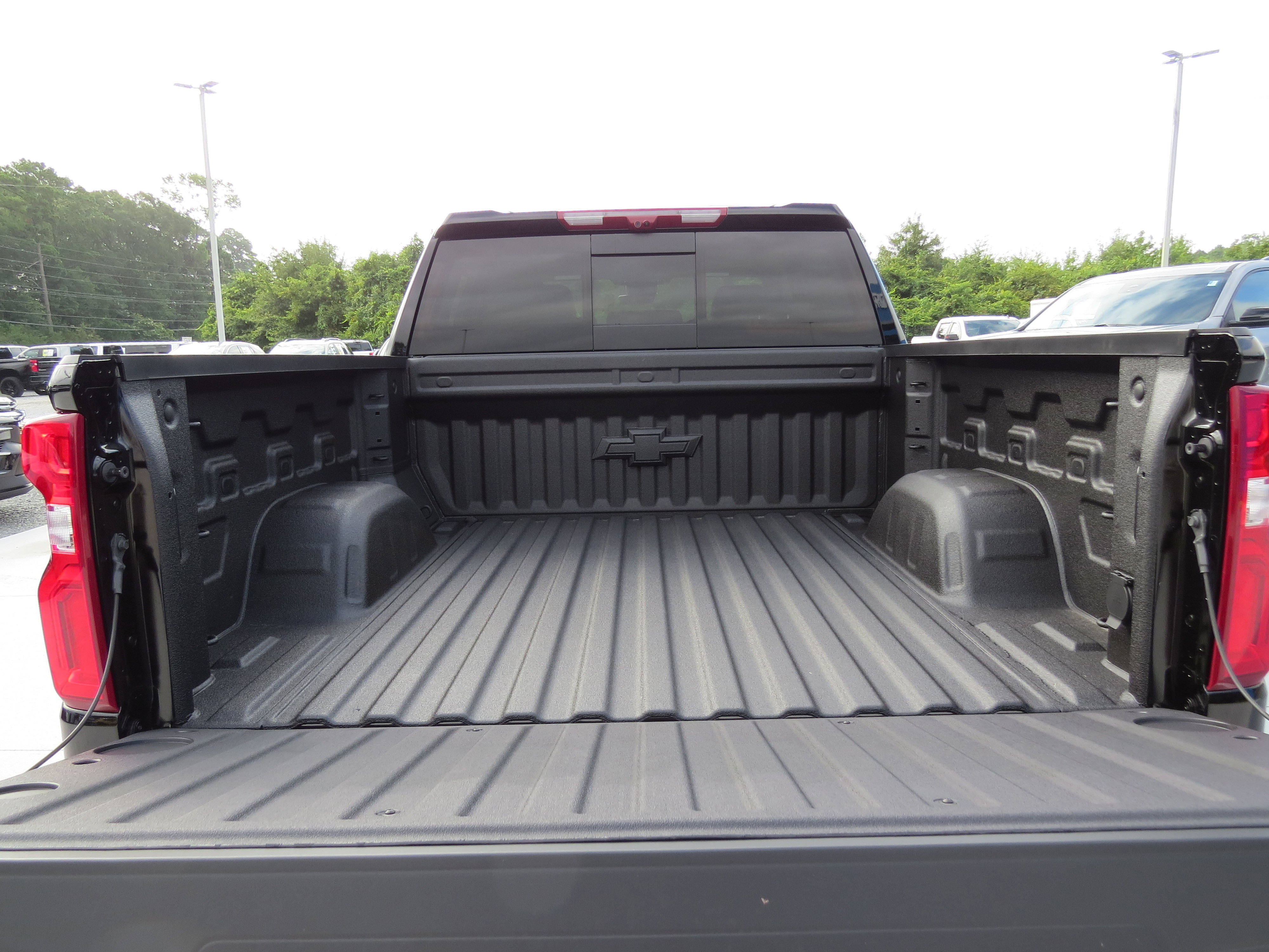New 2026 Chevrolet Silverado 1500 High Country image 13