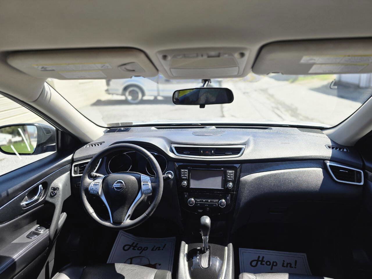 Used 2015 Nissan Rogue SL image 19