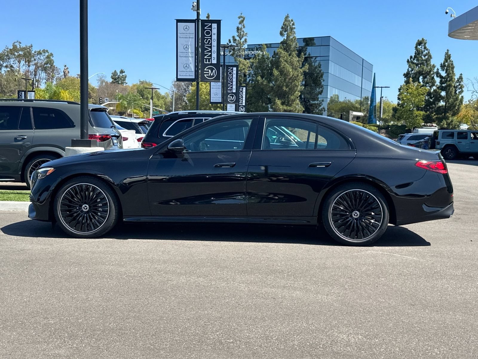 New 2027 Mercedes-Benz E 450 4MATIC Sedan image 6