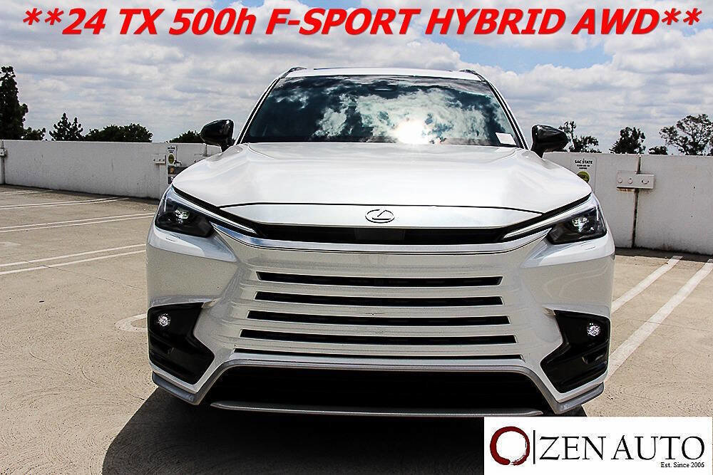 Used 2024 Lexus TX 500h AWD w/ Technology Package image 2
