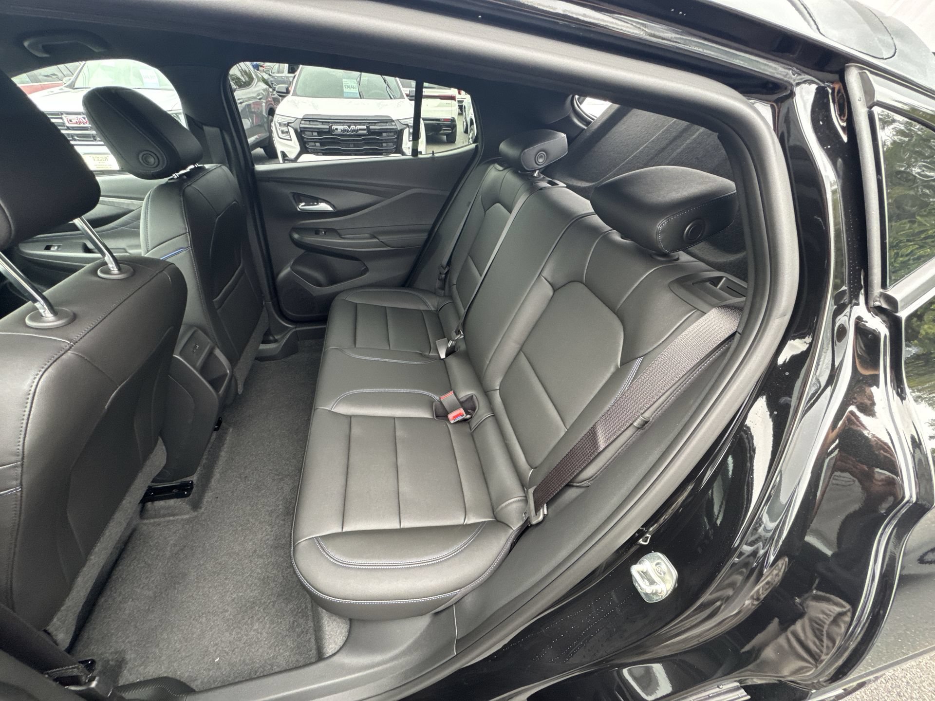 New 2026 Buick Envista Sport Touring w/ Convenience I Package FWD image 23