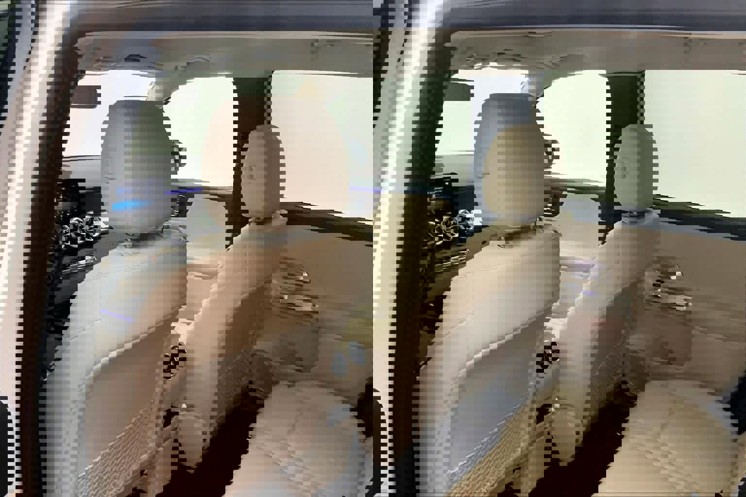 Certified 2022 Mercedes-Benz GLB 250 4MATIC image 16