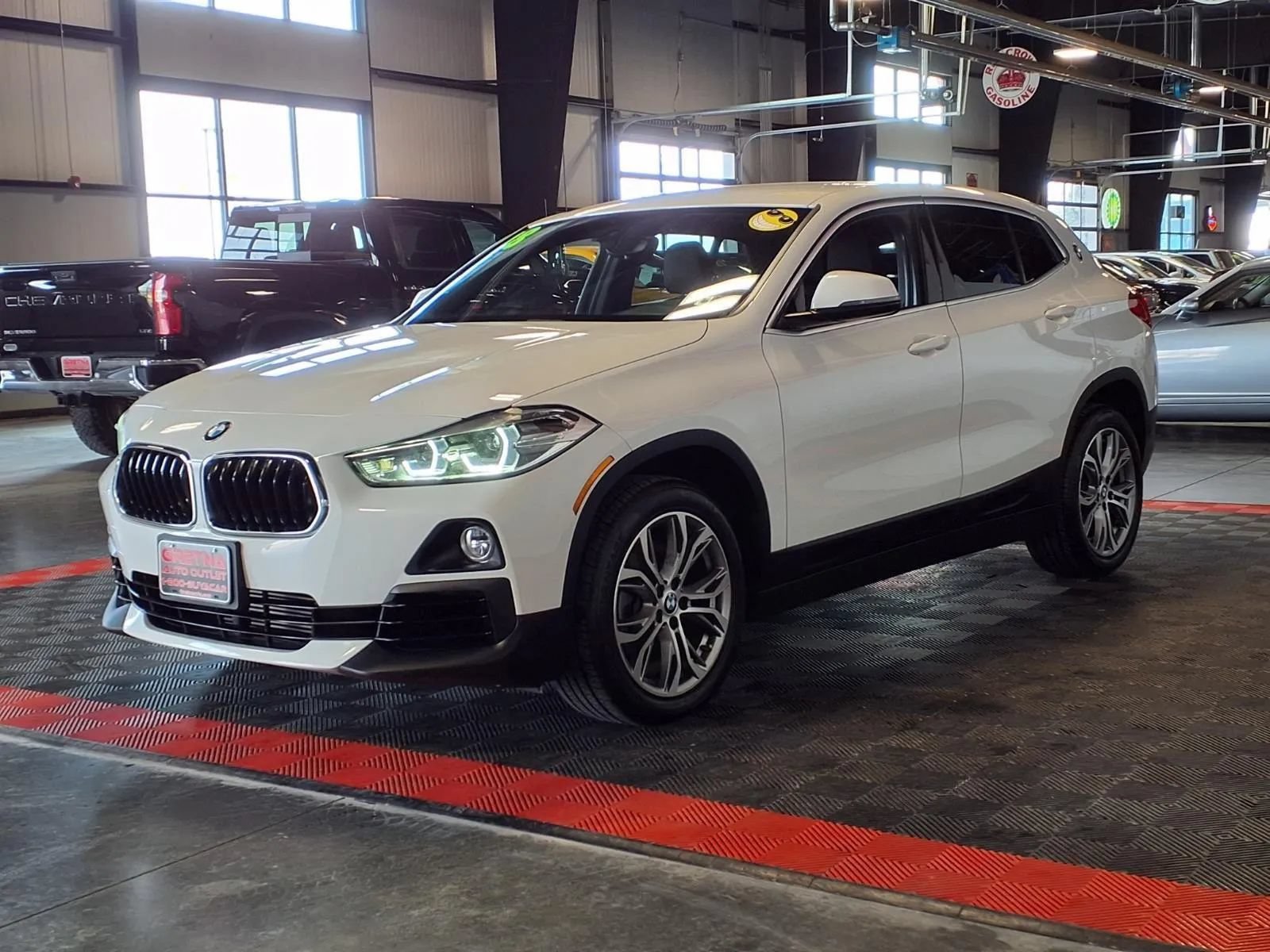 Used 2018 BMW X2 xDrive28i AWD/4WD image 3