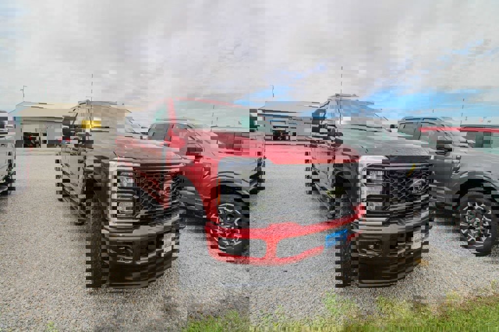 New 2025 Ford F250 Lariat w/ Lariat Ultimate Package image 9