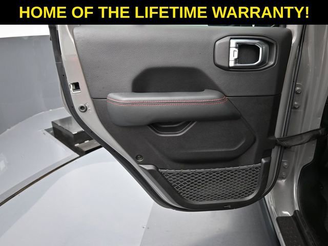 Used 2023 Jeep Gladiator Rubicon w/ Cold Weather Group image 36