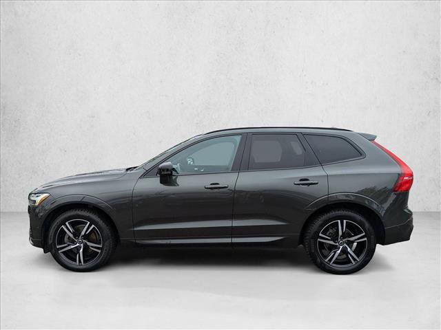 Used 2022 Volvo XC60 B5 R-Design image 9